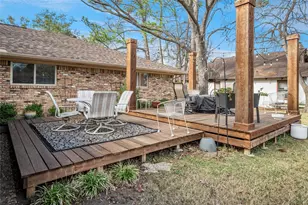 1401 Allegheny Dr, Arlington, TX 76012 - Photo 26