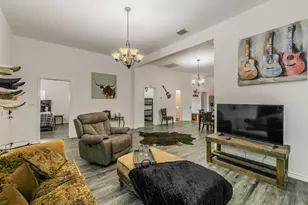 2514 Columbus Ave, Fort Worth, TX 76164 - Photo 1