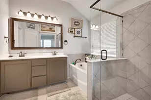 1129 Snowy Owl Dr, Alvarado, TX 76009 - Photo 16