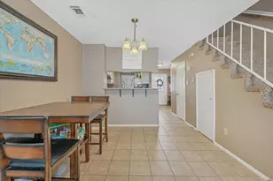 621 Carriagehouse Ln, Garland, TX 75040 - Photo 4