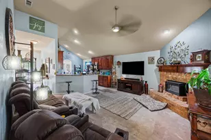 424 Brookhollow Ln, Saginaw, TX 76131 - Photo 6