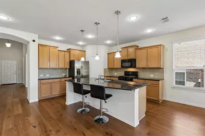 211 Copper Canyon Drive, Lewisville, TX 75067 - Photo 4