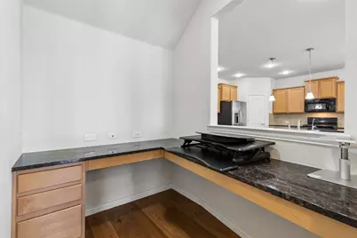 211 Copper Canyon Drive, Lewisville, TX 75067 - Photo 10
