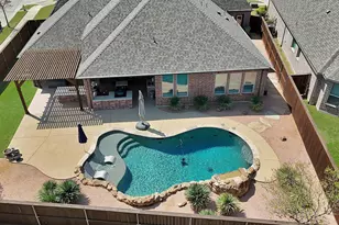 9921 Peninsula Pt, Little Elm, TX 75068 - Photo 34