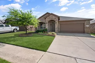 1040 Brownford Dr, Fort Worth, TX 76028 - Photo 32