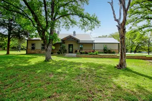 1024 Jordan Creek Rd, Collinsville, TX 76233 - Photo 1