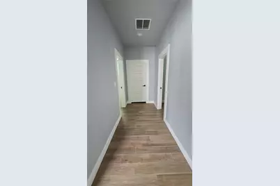 2936 S Jennings Avenue, Fort Worth, TX 76110 - Photo 2