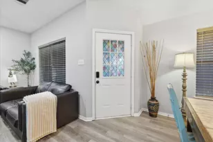 5621 Swords Dr, Fort Worth, TX 76137 - Photo 6