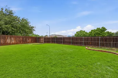 5621 Swords Drive, Fort Worth, TX 76137 - Photo 18