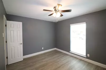 4828 Alta Oaks Lane, The Colony, TX 75056 - Photo 4