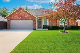 6729 Lucas Ln, North Richland Hills, TX 76182 - Photo 1