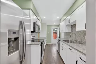 13635 Weald Green St, Dallas, TX 75240 - Photo 2