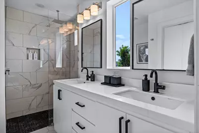 1507 N Garrett Avenue #203, Dallas, TX 75206 - Photo 24