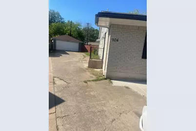 904 Spring Valley Plaza #A, Richardson, TX 75080 - Photo 2