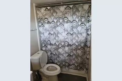 1708 Crest Point Drive, Arlington, TX 76012 - Photo 10