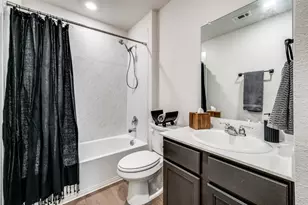 13105 Dawson Dr, Providence Village, TX 76227 - Photo 16