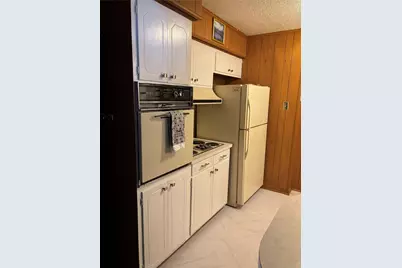 1102 Anthony Drive, Ennis, TX 75119 - Photo 10