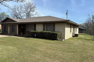 1102 Anthony Dr, Ennis, TX 75119 - Photo 4