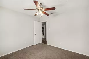 2621 Warren Ln, Fort Worth, TX 76112 - Photo 26