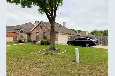 900 Ascension Drive, Hurst, TX 76053 - Photo 2