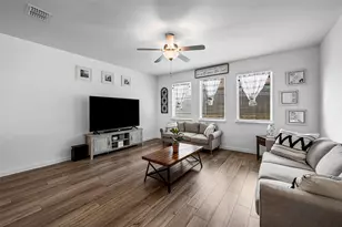 1312 Pistachio Dr, Azle, TX 76020 - Photo 6