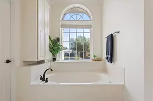 936 Queen Elizabeth Dr, Waco, TX 76657 - Photo 20