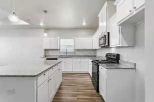 4215 Oneal St, Greenville, TX 75401 - Photo 6