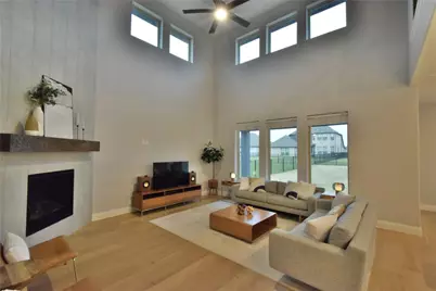 386 Paddle Boat Drive, Granbury, TX 76049 - Photo 8