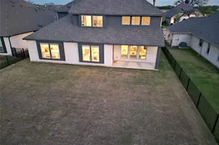 386 Paddle Boat Dr, Granbury, TX 76049 - Photo 34