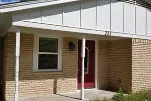 205 Farley St, Waxahachie, TX 75165 - Photo 2