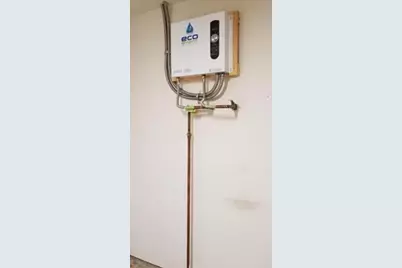 205 Farley Street, Waxahachie, TX 75165 - Photo 14