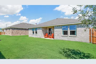 557 Marsh Street, Cleburne, TX 76033 - Photo 38