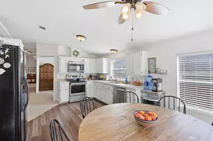 1105 E Lake Dr, Weatherford, TX 76087 - Photo 20