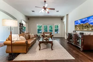 223 Bluebonnet Trail, Mansfield, TX 76063 - Photo 4