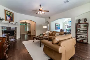 223 Bluebonnet Trail, Mansfield, TX 76063 - Photo 6