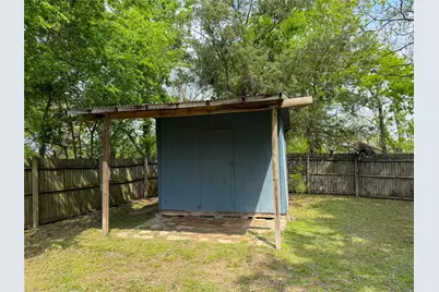 907 W Fischer Street, Sherman, TX 75092 - Photo 18