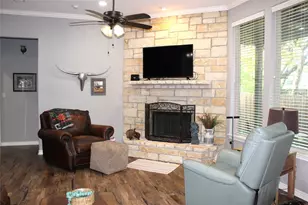 1736 Sully Ct, Stephenville, TX 76401 - Photo 6