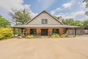 716 Elmwood Dr, Flower Mound, TX 75022 - Photo 1