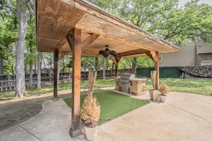 716 Elmwood Dr, Flower Mound, TX 75022 - Photo 38