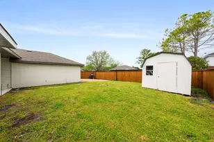 813 Creek Valley Rd, Mesquite, TX 75181 - Photo 24