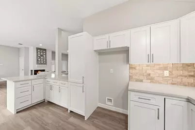 813 Creek Valley Road, Mesquite, TX 75181 - Photo 10