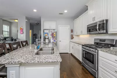 4202 Cascade Sky Drive, Arlington, TX 76005 - Photo 4