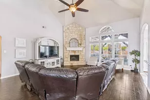 3713 Applesprings Dr, Fort Worth, TX 76244 - Photo 8