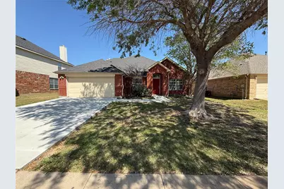 3223 Winding Ridge Circle, Arlington, TX 76001 - Photo 2