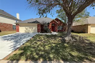 3223 Winding Ridge Cir, Mansfield, TX 76063 - Photo 2