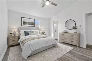 5326 Creek Valley Dr, Arlington, TX 76018 - Photo 2