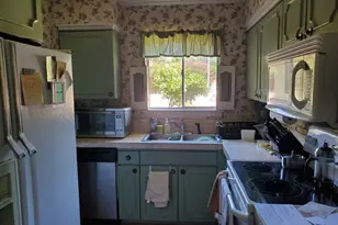 1013 N Cottonwood Dr, Richardson, TX 75080 - Photo 4