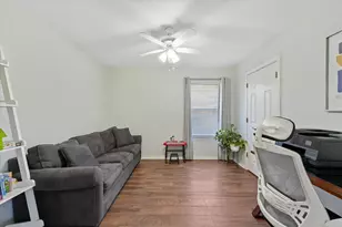 107 Montreal Dr, Hurst, TX 76054 - Photo 8