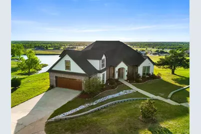 110 Eagles Roost Circle, Ennis, TX 75119 - Photo 2