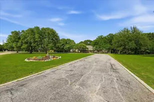 1904 Oak Ridge Trail, Bridgeport, TX 76426 - Photo 2